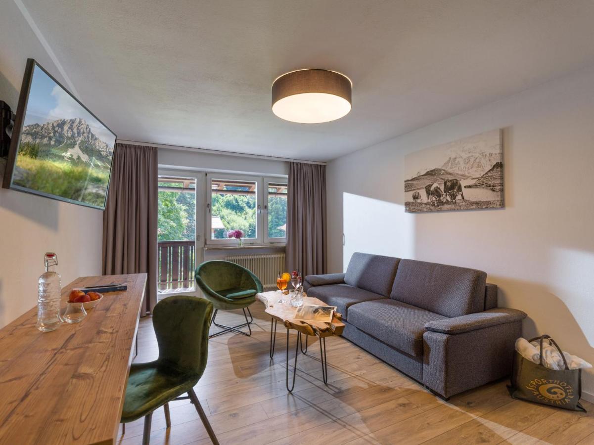 Austria Hotel 4*
