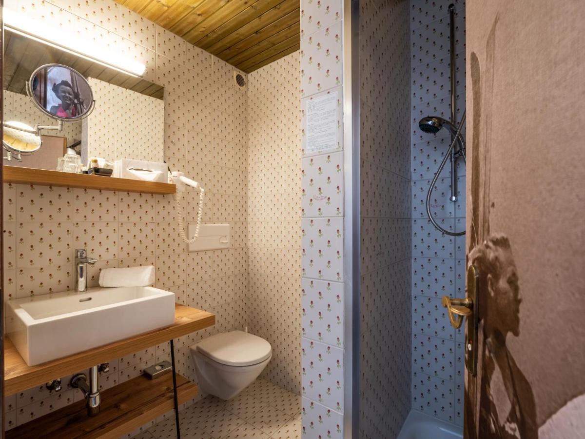 Austria Hotel 4*